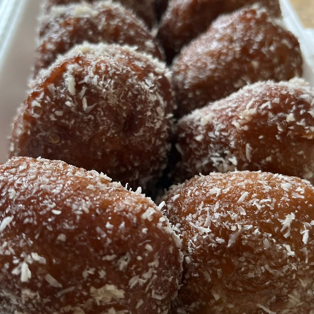 Haniem Parker koesister picture