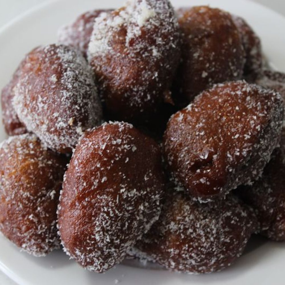 Salaama Adams Koesisters (1)